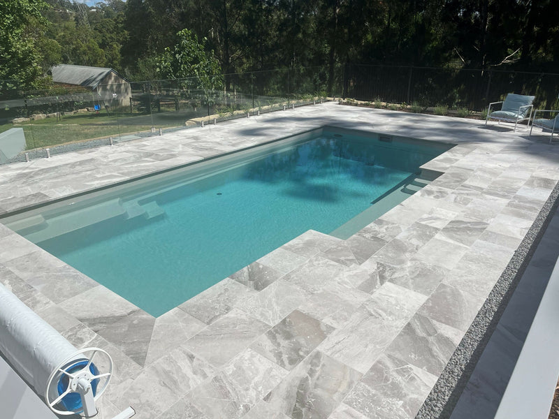 Atlanta Antislip Marble Grey - 610x406x15mm and French pattern