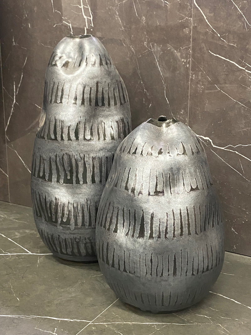 Ceramic Vessel with Metalic Finish